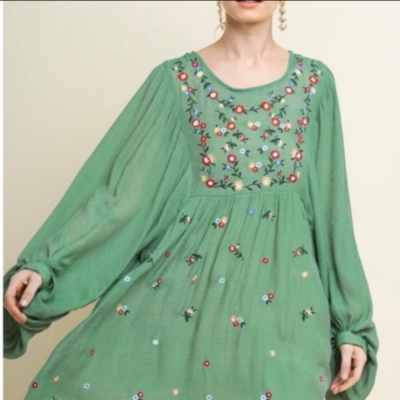 Umgee Peasant Dress - Picture 2 of 2